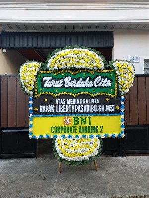Papan Bunga Duka di Air Tawar Timur