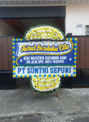 Papan Bunga Duka di Air Tawar Timur
